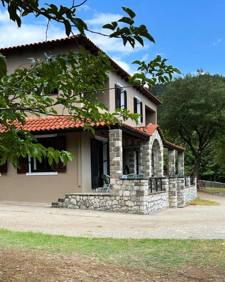 Panthoron Tzoumerka Vourgarélion Exterior foto
